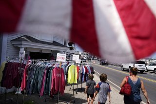 Sur un mois cependant, l'inflation est stable, à 0,2%, comme attendu. (AP Photo/David Goldman)